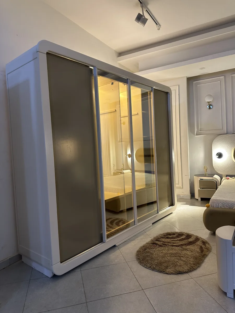 QAMAR Bedroom Set