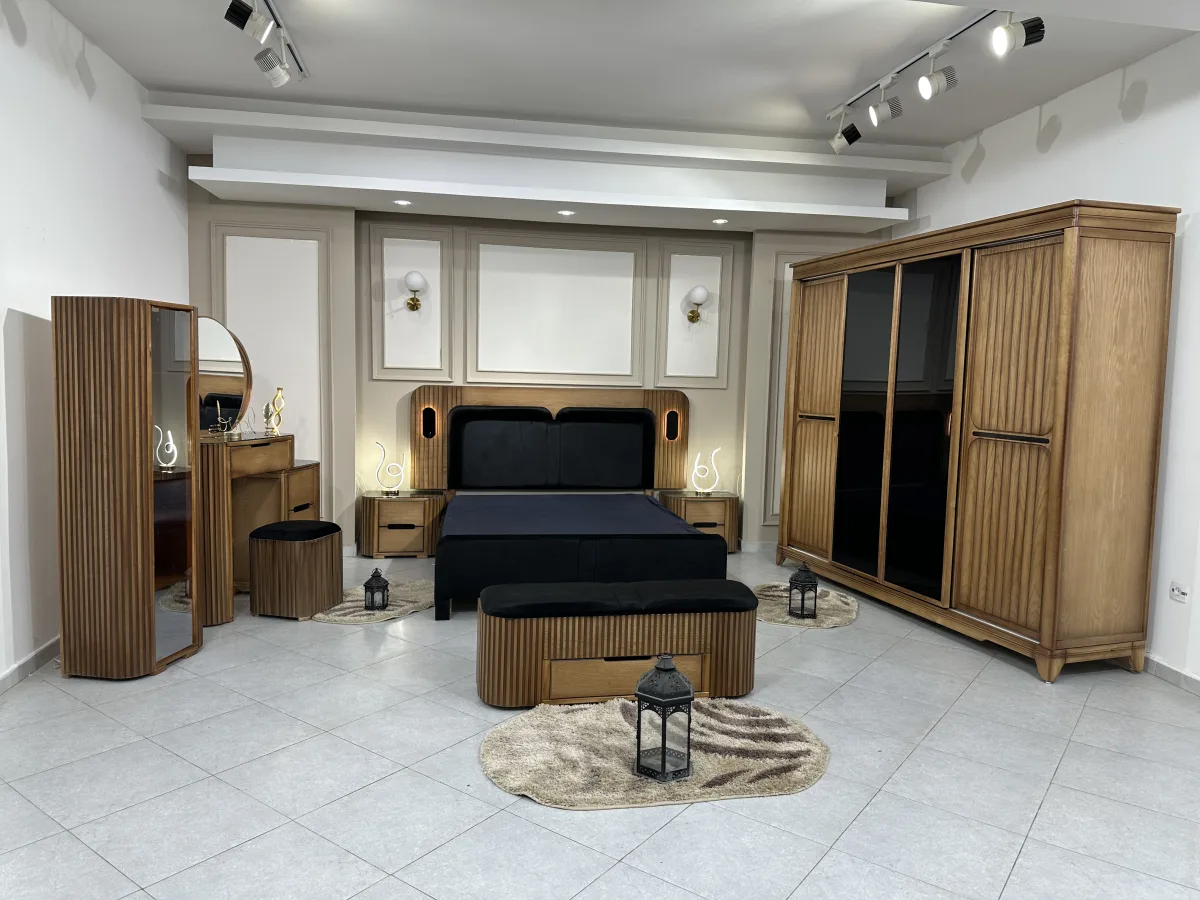 ELLIANA PRO Bedroom Set