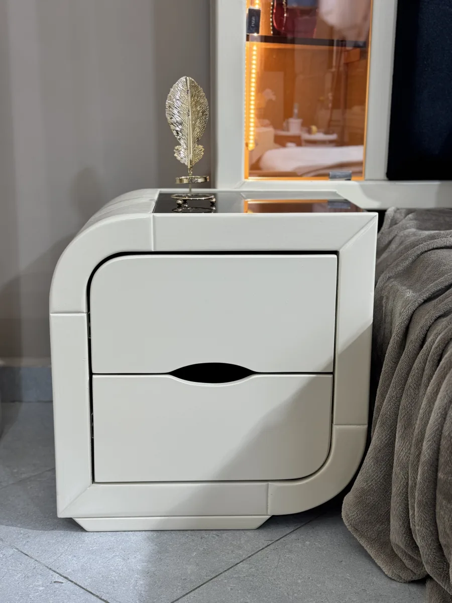 LORENNE Bedroom Set