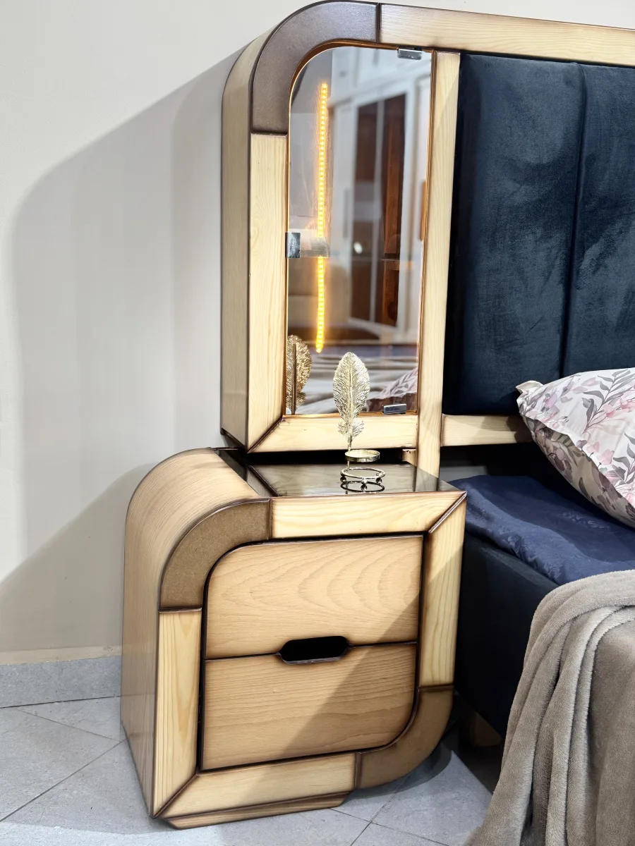 LORENNE Bedroom Set