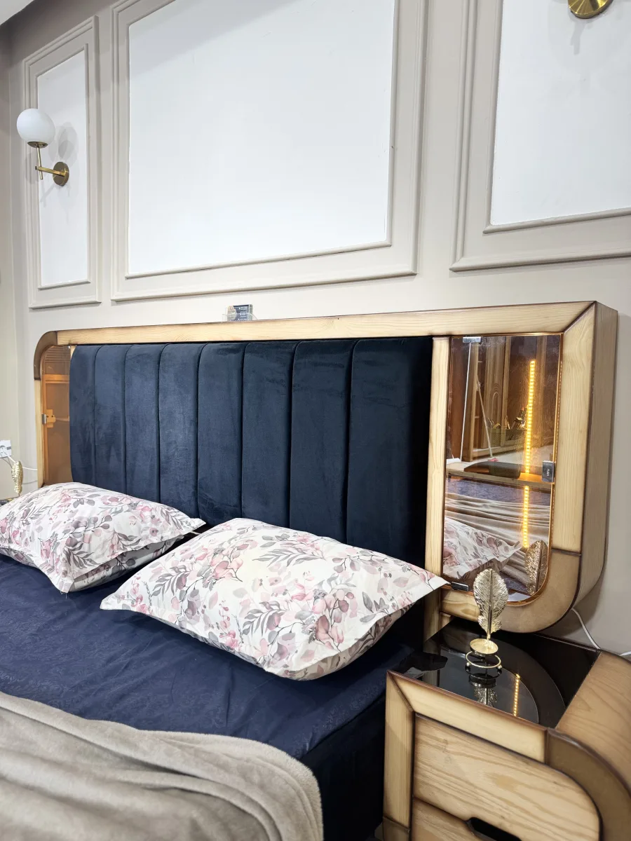 LORENNE Bedroom Set