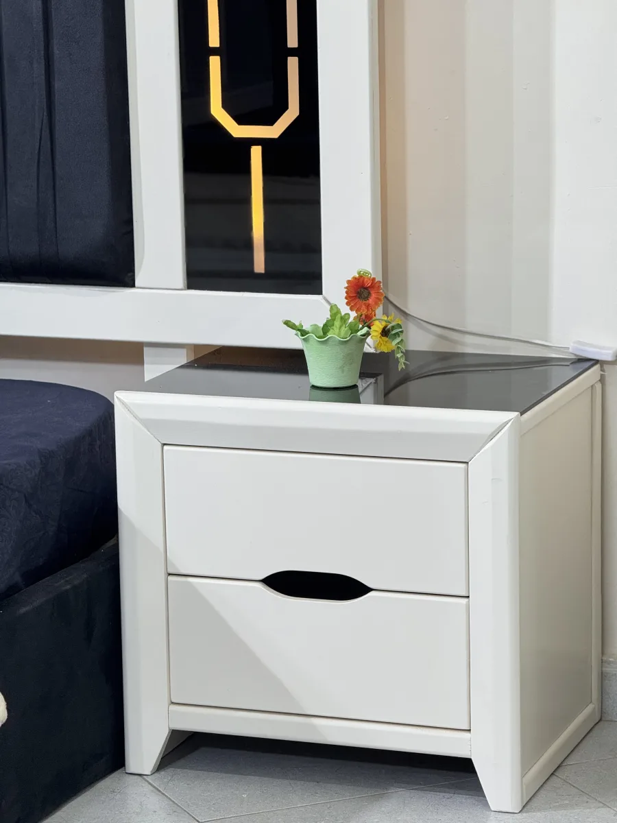 TITAN Bedroom Set