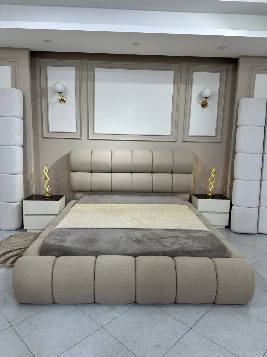 Upholstered bed