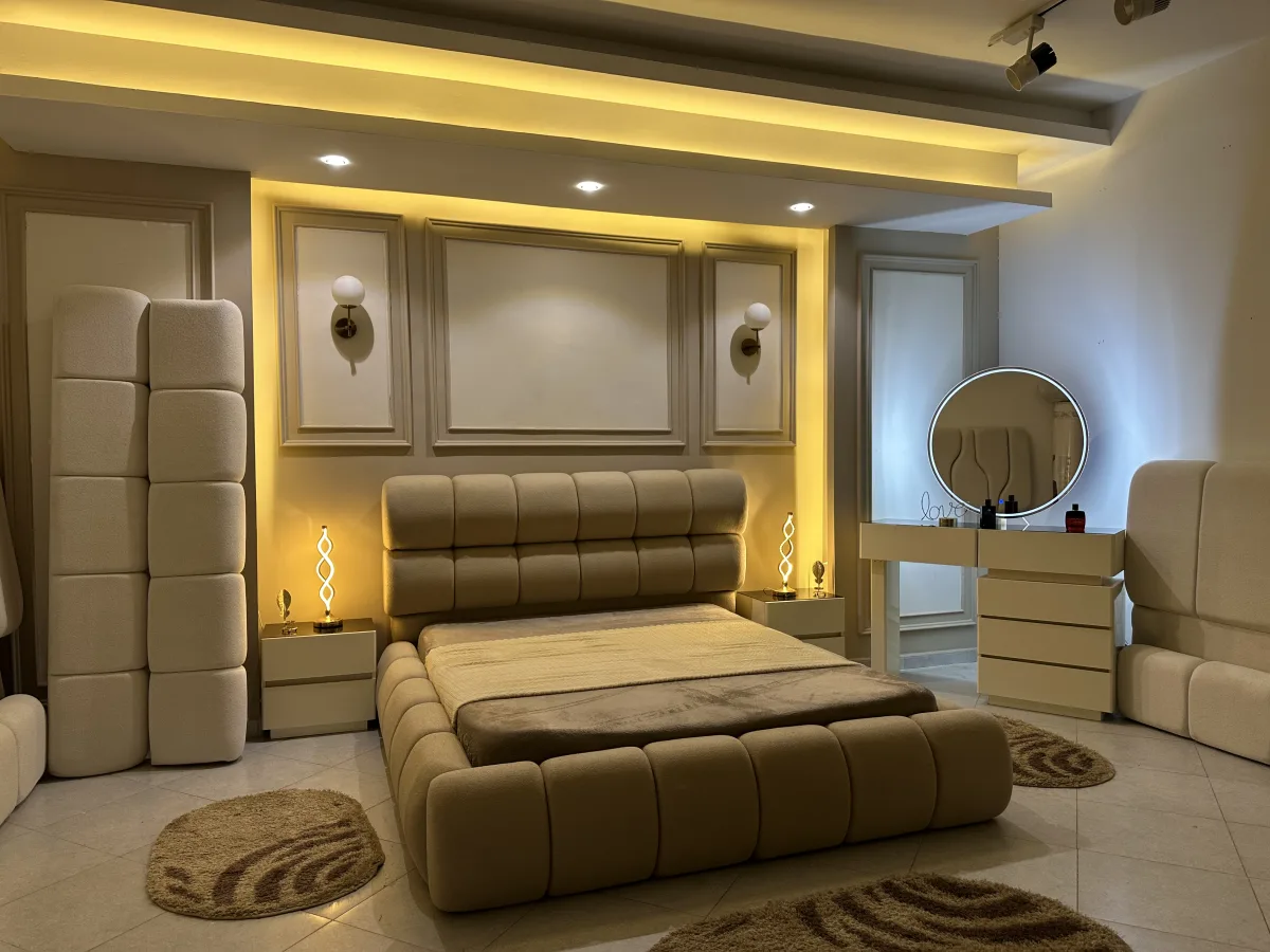 Upholstered bed
